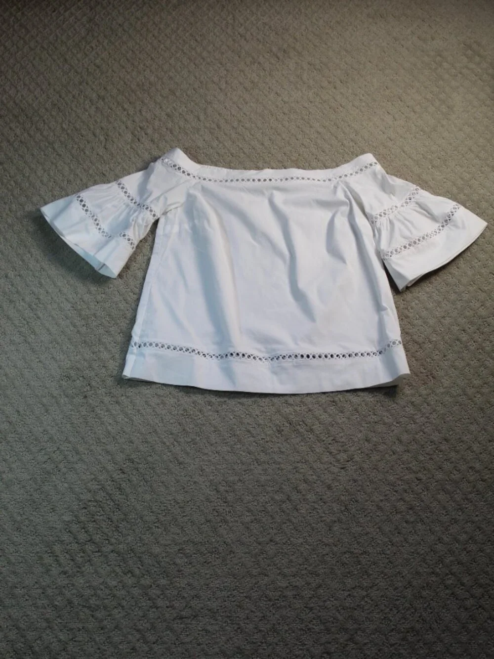 Michael Kors Size M Bright White Cotton Short Sleeve Eyelet Embellished Blouse